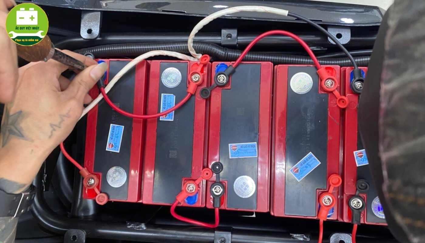 Tự lắp ắc quy xe đạp điện: tiết kiệm chi phí nhưng dễ gây mất an toàn nếu sai kỹ thuật