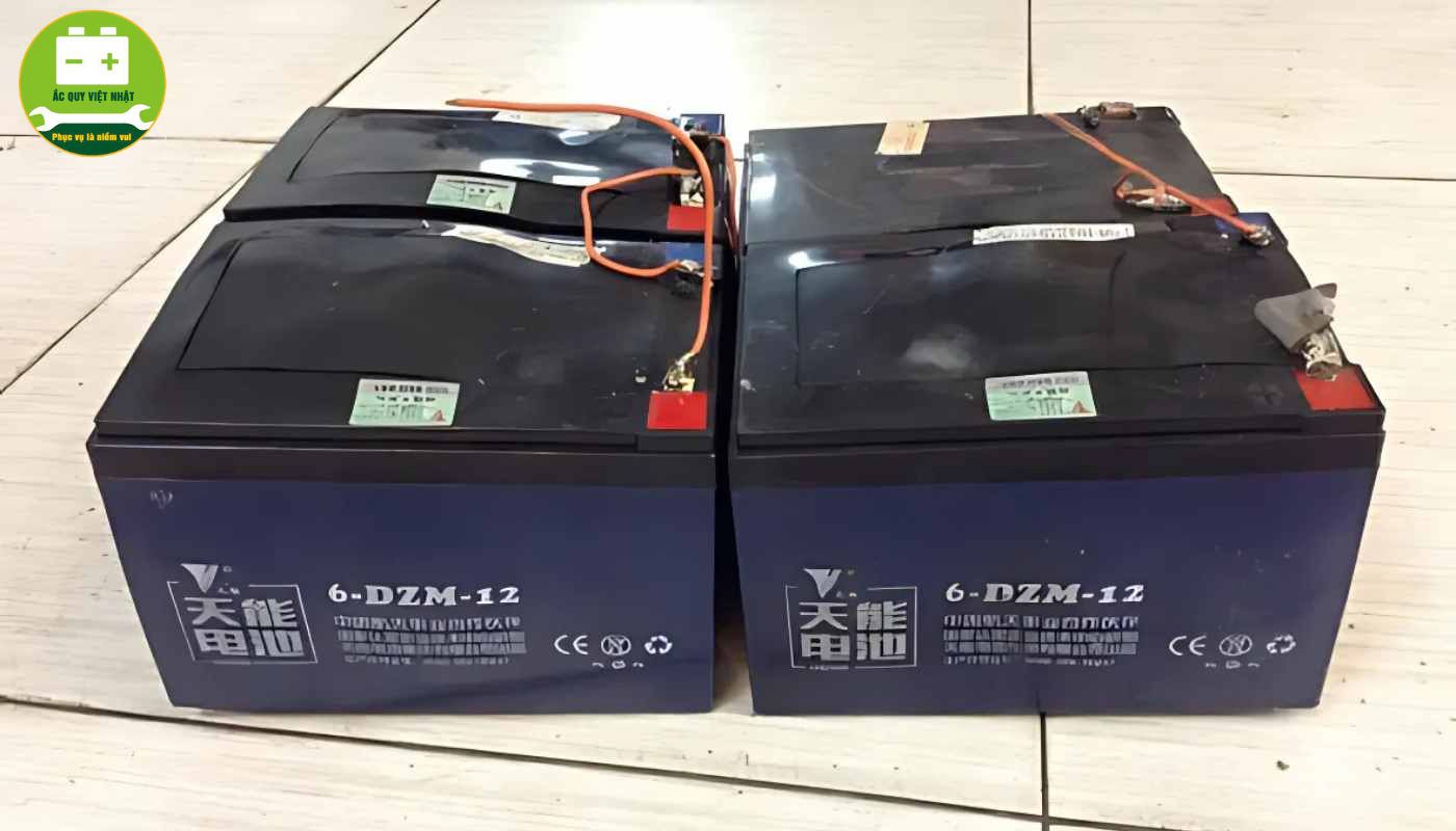 Ắc quy lắp cùng hệ thống bị hỏng khiến khi sạc bị nóng