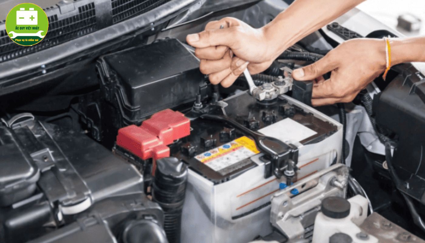 Vì sao cần phải phục hồi bình ắc quy nước?